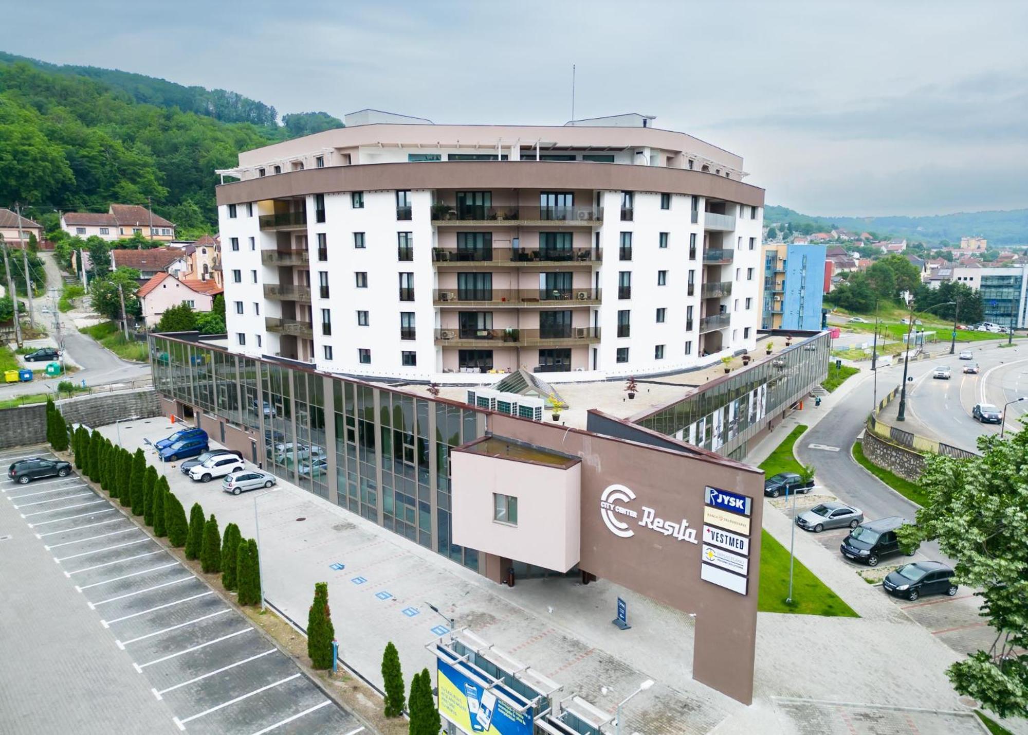 City Center Accomodation - 101 Решица Экстерьер фото